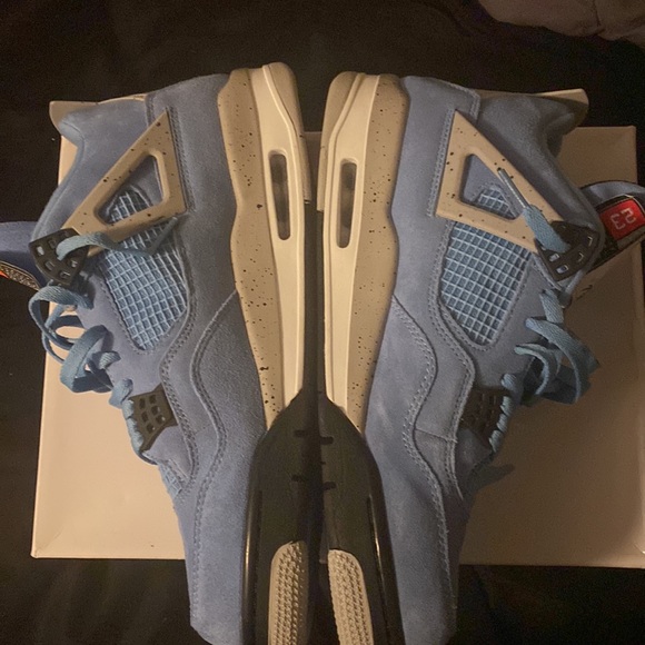 Jordan 4 University Blue size 12 - Picture 5 of 7